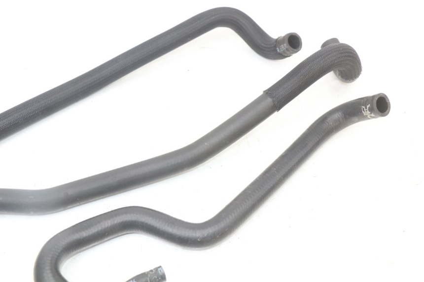 photo de RADIATOR HOSE PEUGEOT GEOPOLIS RS 125 (2007 - 2009) - Zoom on usage condition