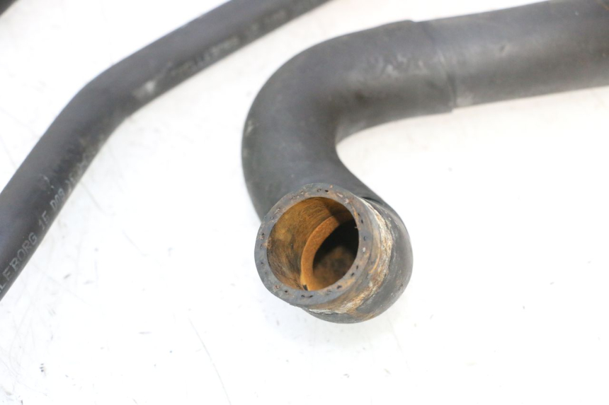photo de RADIATOR HOSE GILERA GP 800 (2007 - 2013) - Component detail