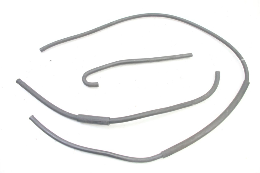 photo de RADIATOR HOSE SUZUKI GSR 750 (2011 - 2017) - Component detail