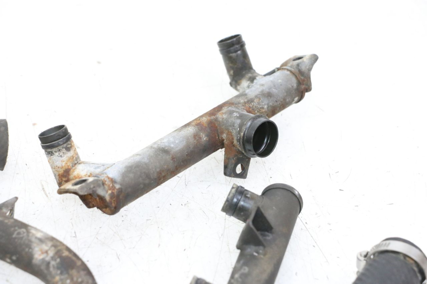 photo de RADIATOR HOSE KAWASAKI GTR 1000 (1994 - 2004) - Technical close-up