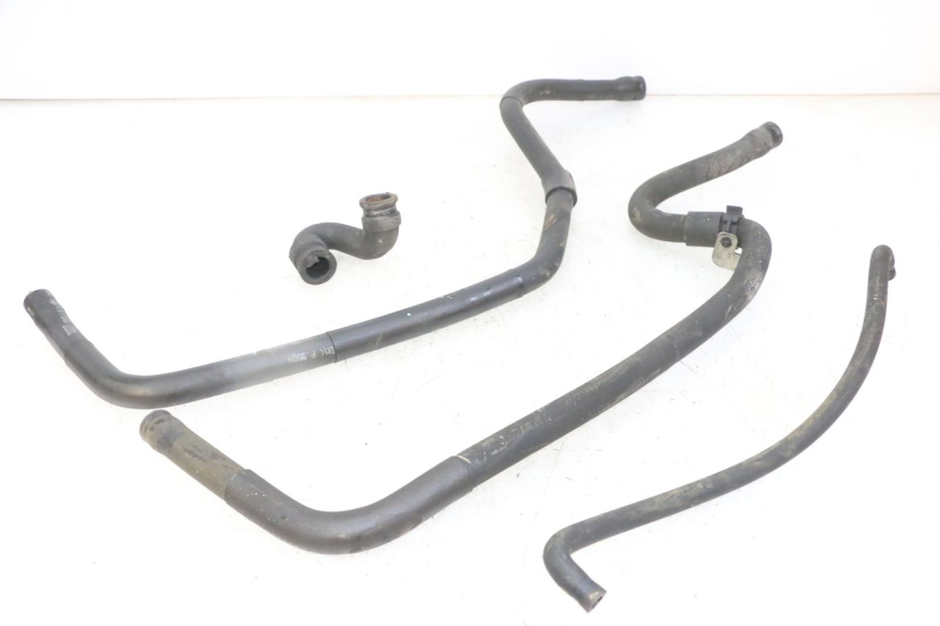 photo de RADIATOR HOSE GILERA NEXUS 125 (2009 - 2013) - Zoom on usage condition