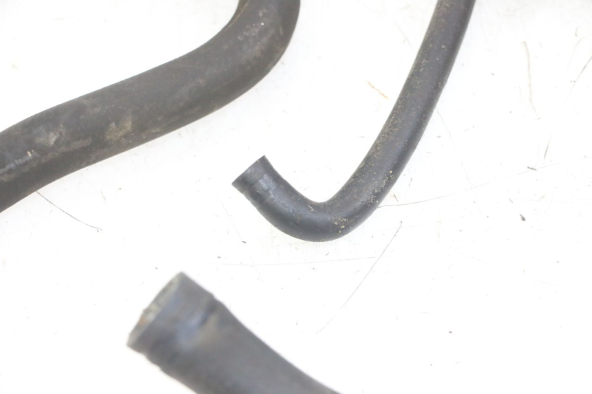 photo de RADIATOR HOSE GILERA NEXUS 125 (2009 - 2013) - Fixing points details