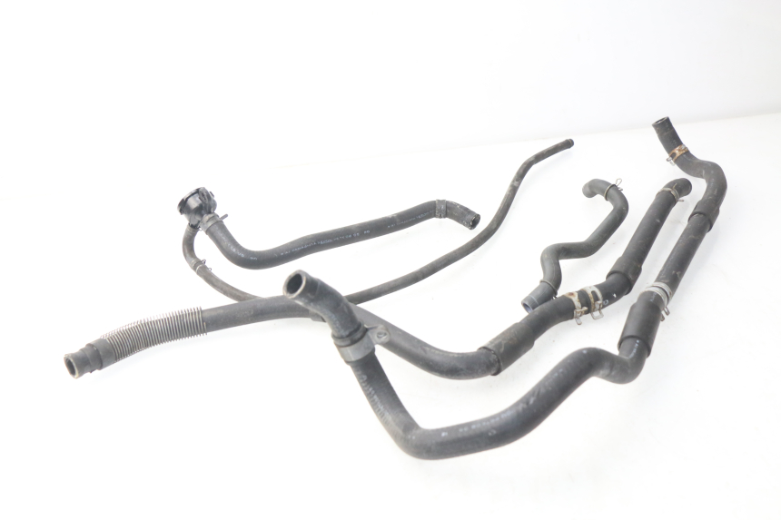 photo de RADIATOR HOSE HONDA NSS EX FORZA 250 (2005 - 2013) - Zoom on usage condition