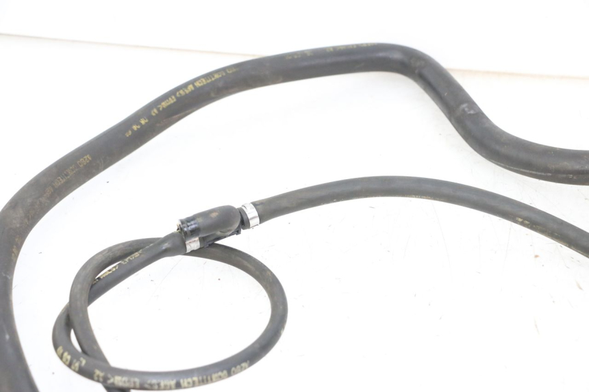 photo de RADIATOR HOSE PIAGGIO BEVERLY 125 (1998 - 2005) - Zoom on usage condition