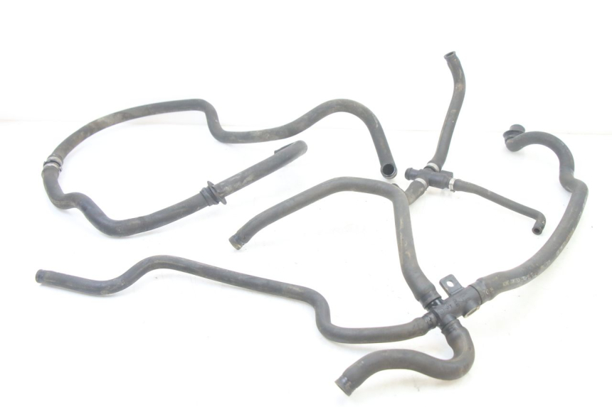 photo de RADIATOR HOSE PIAGGIO VESPA GRANTURISMO 125 (2003 - 2007) - Main view