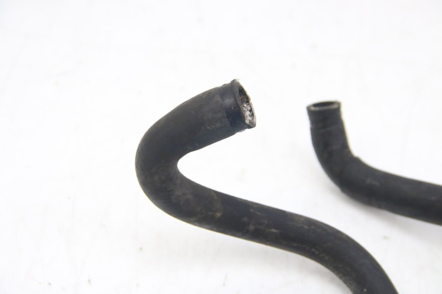 photo de RADIATOR HOSE GILERA RUNNER SP 50 (2009 - 2017) - Fixing points details