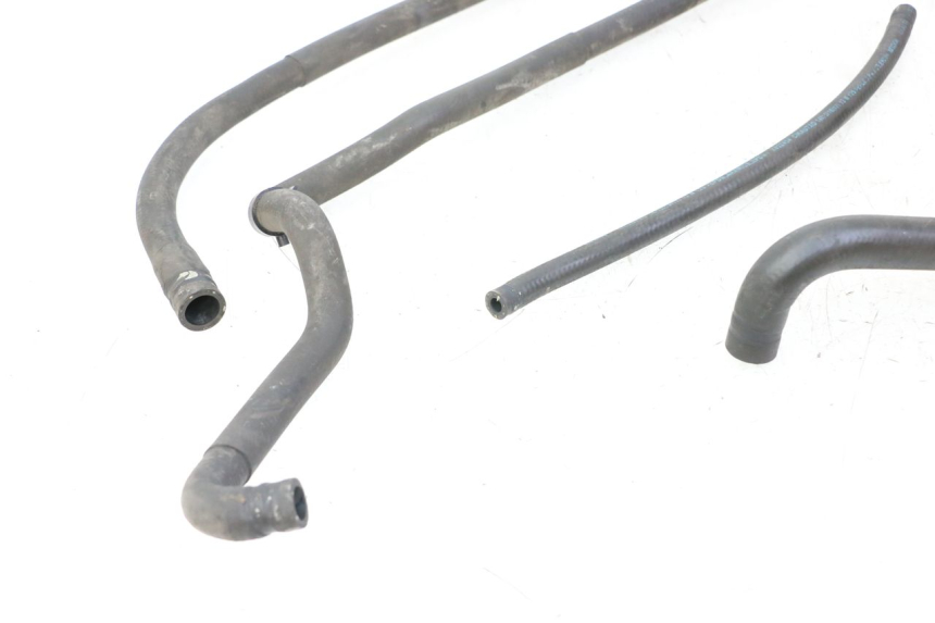 photo de RADIATOR HOSE PEUGEOT SATELIS 125 (2013 - 2018) - Zoom on usage condition