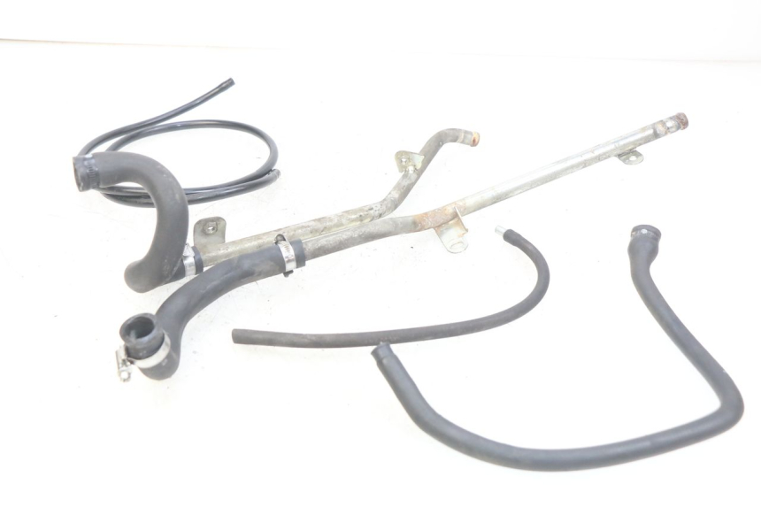 photo de RADIATOR HOSE YAMAHA XMAX X-MAX 125 (2006 - 2009) - Alternative perspective