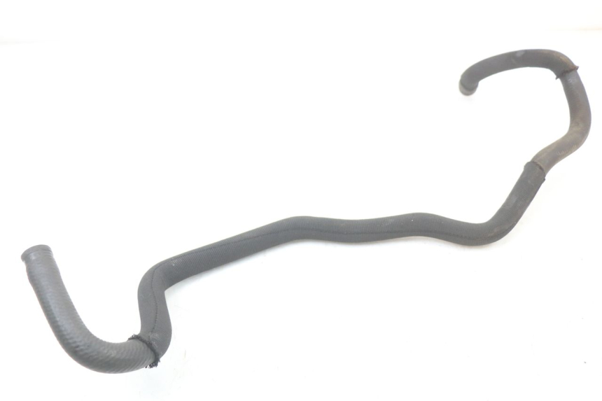 photo de RADIATOR HOSE PIAGGIO X10 125 (2012 - 2017) - Alternative perspective