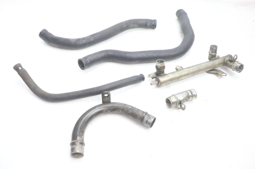 photo de RADIATOR HOSE YAMAHA YZF R GENESIS 750 (1993 - 1998) - Main view