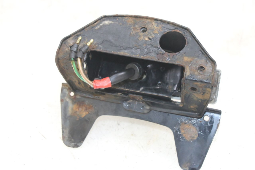 photo de LICENSE PLATE LIGHT HONDA CA REBEL 125 (1995 - 2001) - Alternative perspective