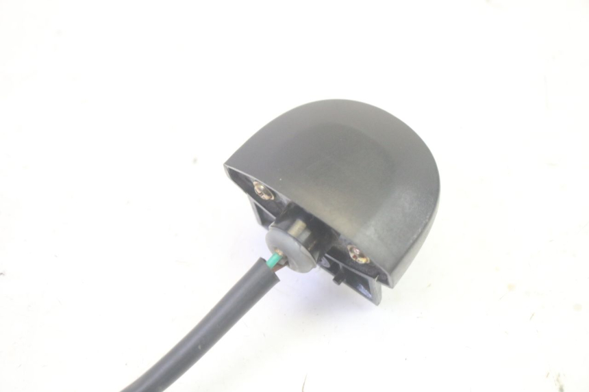 photo de LICENSE PLATE LIGHT SYM CROX 4T 50 (2016 - 2023) - Alternative perspective