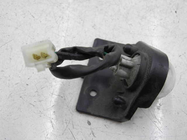 photo de NUMBER PLATE LIGHTING DAELIM S2 FI 125 (2008 - 2012) - Zoom on usage condition