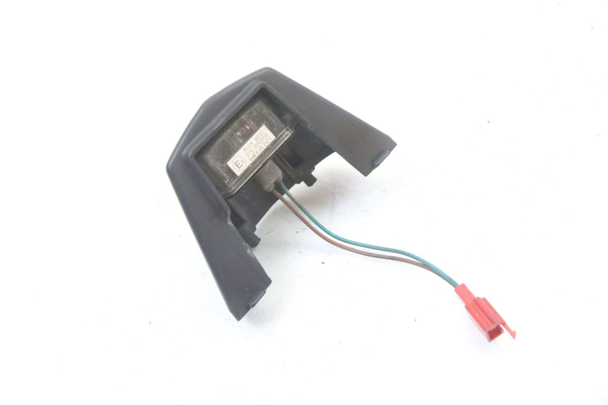 photo de NUMBER PLATE LIGHTING KYMCO DINK STREET 125 (2009 - 2014) - Zoom on usage condition