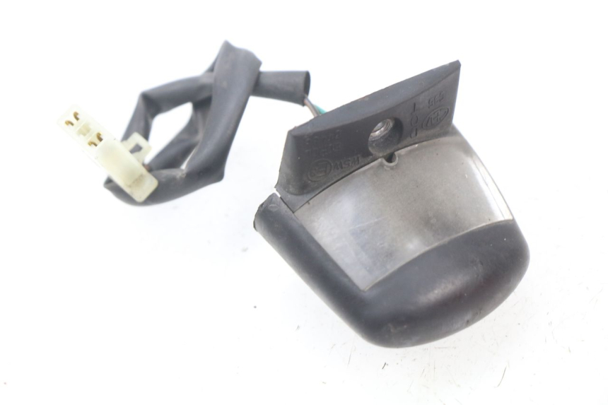 photo de NUMBER PLATE LIGHTING HONDA FES PANTHEON 125 (2003 - 2007) - Main view