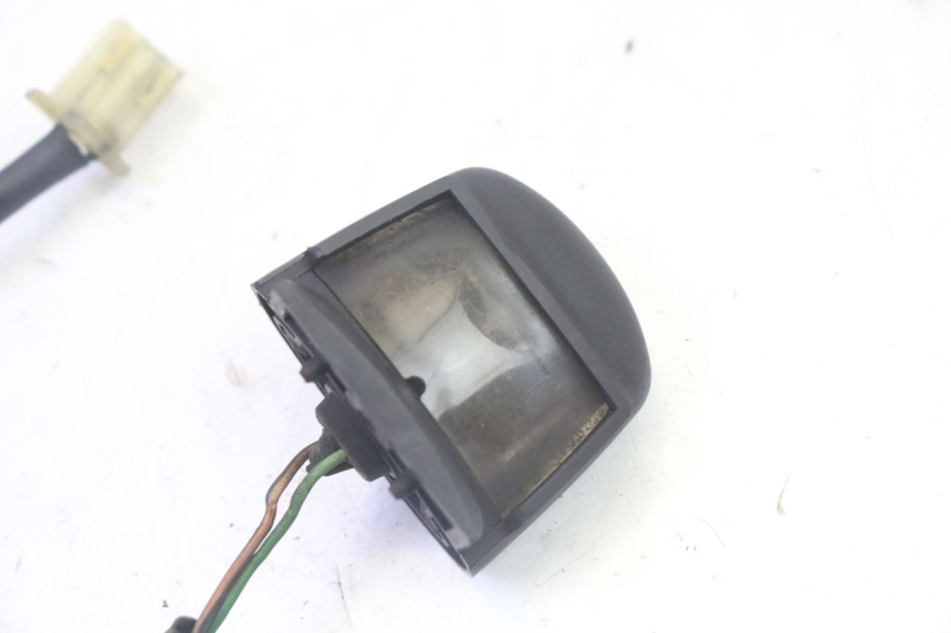 photo de NUMBER PLATE LIGHTING HONDA FES S-WING SWING ABS 125 (2007 - 2015) - Zoom on usage condition