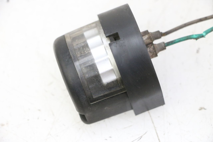 photo de NUMBER PLATE LIGHTING KYMCO GRAND DINK 125 (2008 - 2014) - Surface and material condition