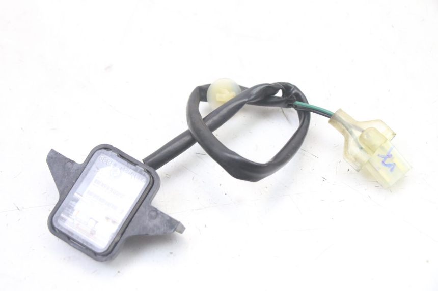 photo de NUMBER PLATE LIGHTING HONDA PCX (JF57/JF64) 125 (2014 - 2018) - Zoom on usage condition