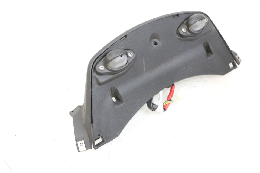photo de NUMBER PLATE LIGHTING PIAGGIO MP3 HPE 350 (2018 - 2020) - Component detail