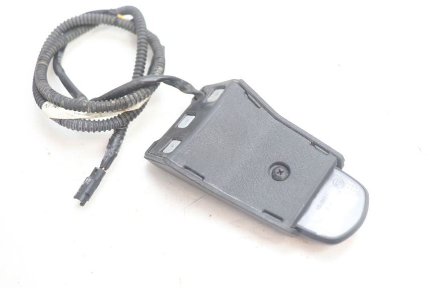 photo de NUMBER PLATE LIGHTING PIAGGIO MP3 HPE 530 (2022 - 2026) - Component detail
