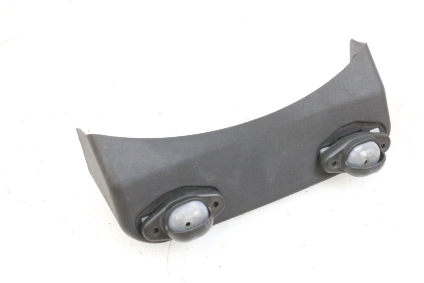 photo de NUMBER PLATE LIGHTING PIAGGIO MP3 RL 250 (2006 - 2010) - Technical close-up