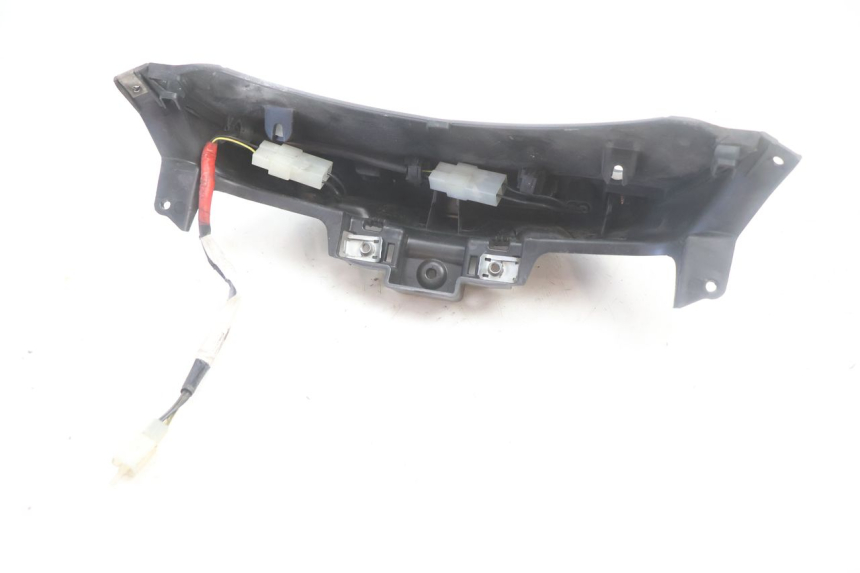 photo de NUMBER PLATE LIGHTING PIAGGIO MP3 500 (2016 - 2018) - Fixing points details