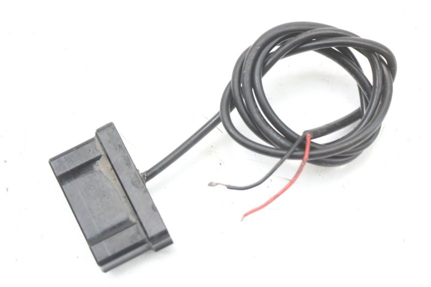 photo de NUMBER PLATE LIGHTING KAWASAKI NINJA 400 (2018 - 2023) - Fixing points details