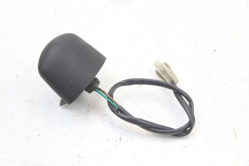 photo de NUMBER PLATE LIGHTING PEUGEOT SATELIS 125 (2010 - 2012) - Alternative perspective