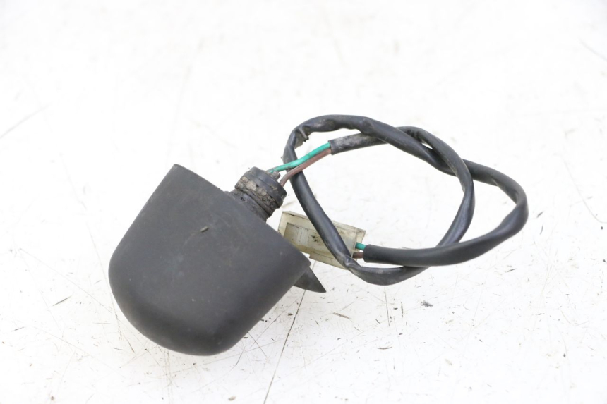 photo de NUMBER PLATE LIGHTING PEUGEOT SATELIS 125 (2013 - 2018) - Zoom on usage condition