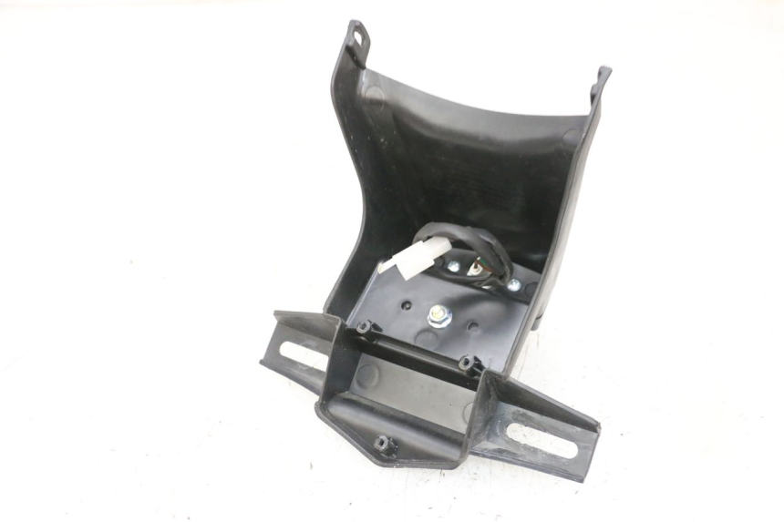 photo de NUMBER PLATE LIGHTING JM MOTORS SANTANA 50 (2014 - 2023) - Technical close-up