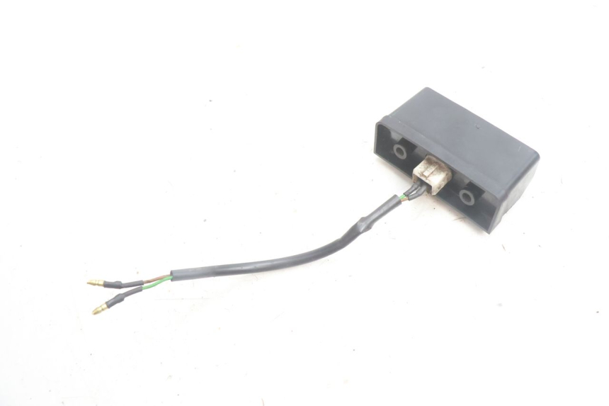 photo de NUMBER PLATE LIGHTING PEUGEOT VIVACITY 100 (1999 - 2008) - Alternative perspective