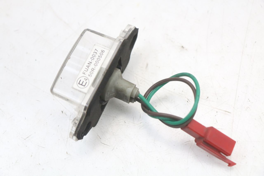 photo de NUMBER PLATE LIGHTING KYMCO XCITING 250 (2006 - 2009) - Zoom on usage condition