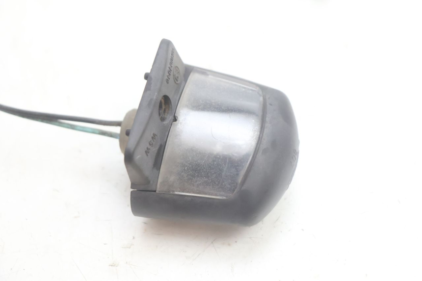 photo de NUMBER PLATE LIGHTING YAMAHA YP MAJESTY 125 (2002 - 2006) - Component detail