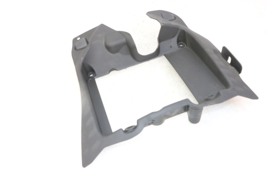 photo de RADIATOR SCOOP PIAGGIO IE MP3 YOURBAN 300 (2011 - 2016) - Product overview