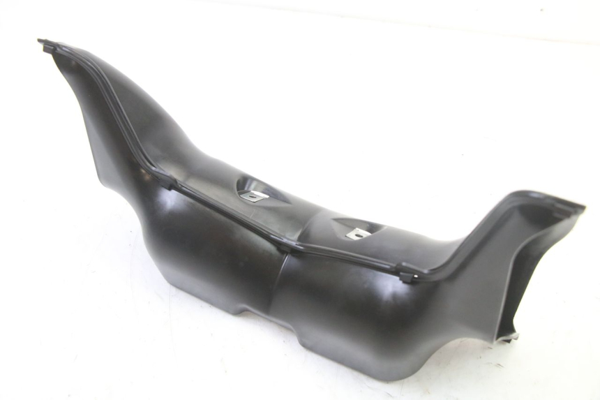 photo de RADIATOR SCOOP PIAGGIO NRG POWER PUREJET 50 (2018 - 2021) - Technical close-up