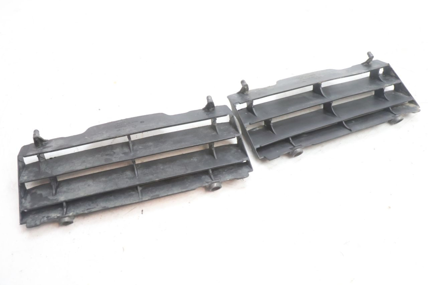 photo de RADIATOR SCOOP HUSABERG TE 250 (2011 - 2014) - Fixing points details