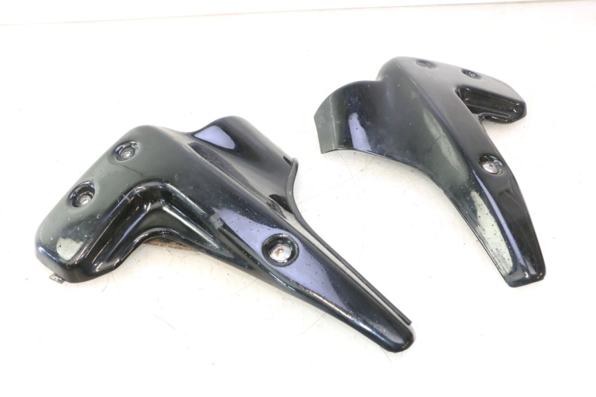 photo de RADIATOR SCOOP YAMAHA XJR 1300 (1998 - 2002) - Additional view of the item