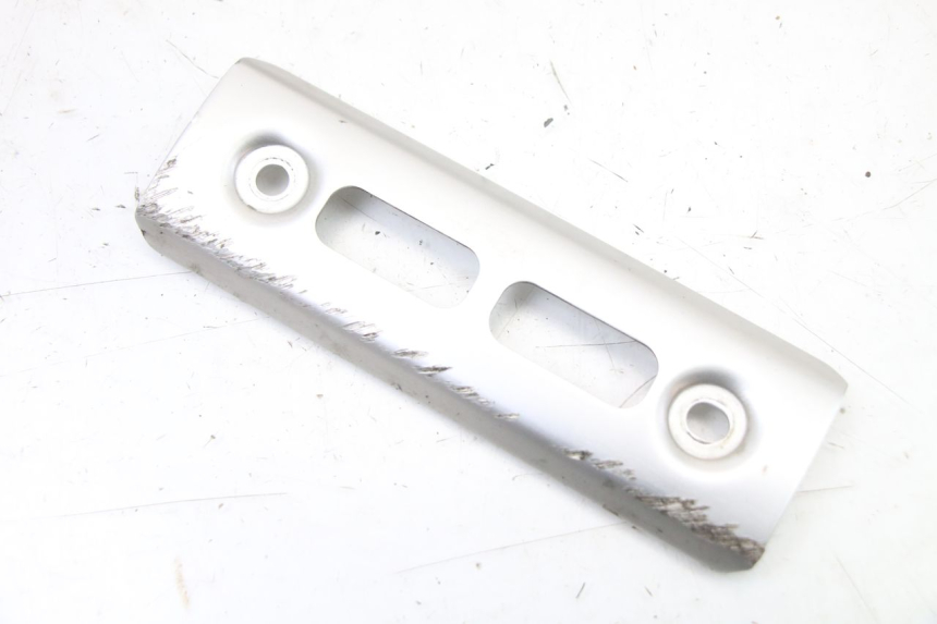 photo de RADIATOR SCOOP YAMAHA FZS FAZER 600 (2001 - 2003) - Component detail