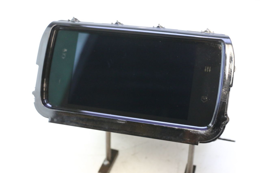 photo de INFOTAINMENT DISPLAY HARLEY DAVIDSON ROAD GLIDE FLTRXSE 1920 (2018 - 2022) - Checked used part