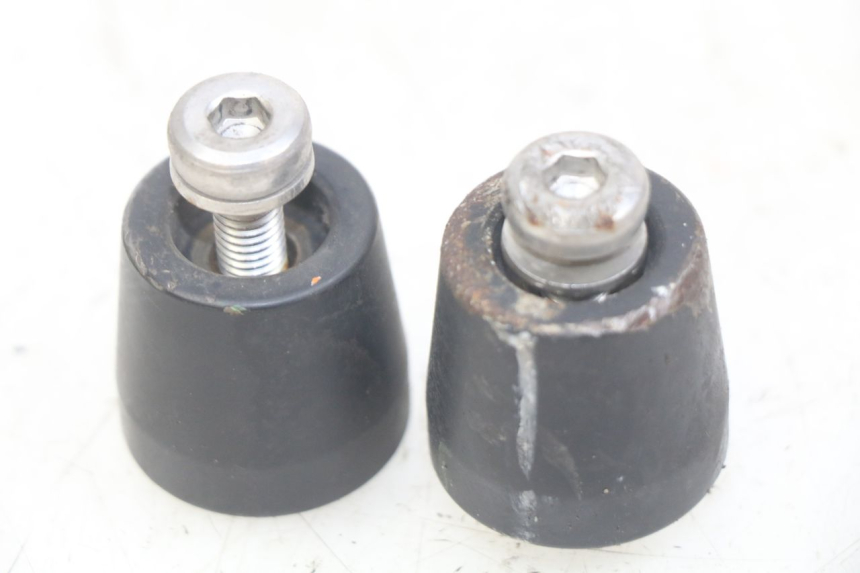 photo de HANDLEBAR END KYMCO AGILITY 16+ 4T 50 (2018 - 2023) - Main view