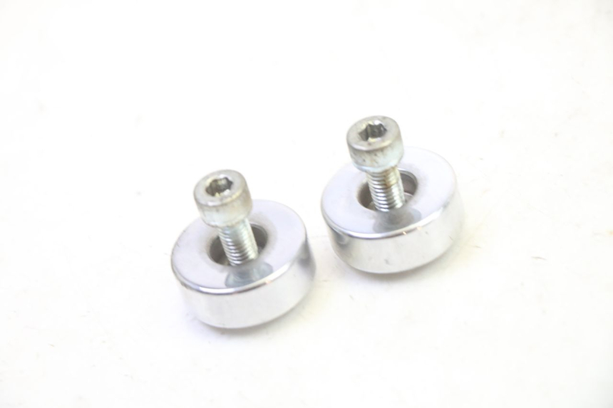 photo de Handlebar end HYOSUNG GV AQUILA 125 (2000 - 2009) - Main view