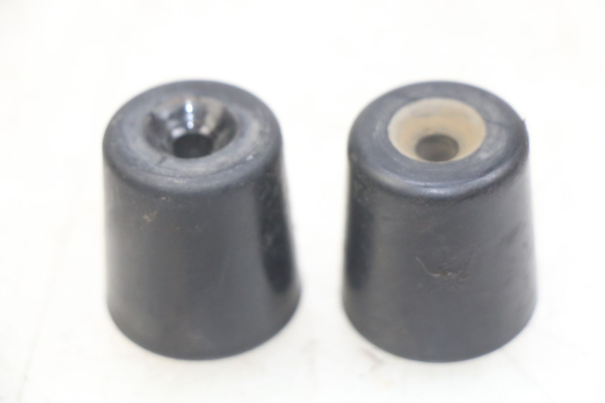 photo de HANDLEBAR END SYM CROX 4T 50 (2016 - 2023) - Zoom on usage condition