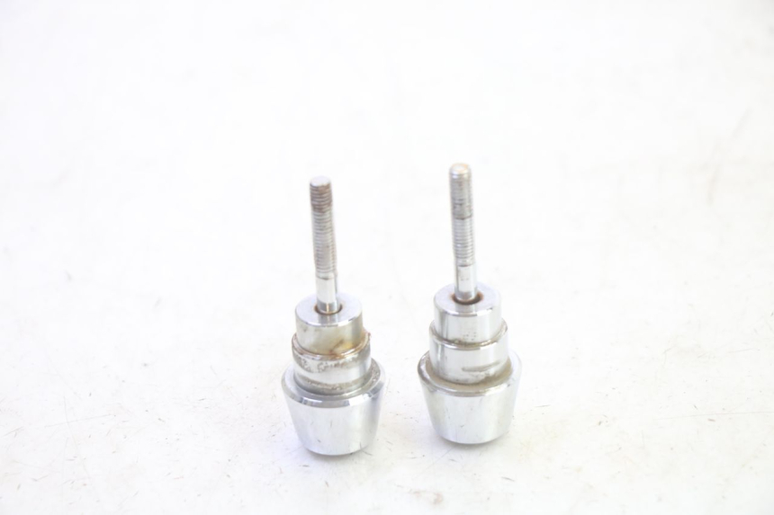 photo de HANDLEBAR ENDS PEUGEOT DJANGO 4T 50 (2014 - 2019) - Alternative perspective