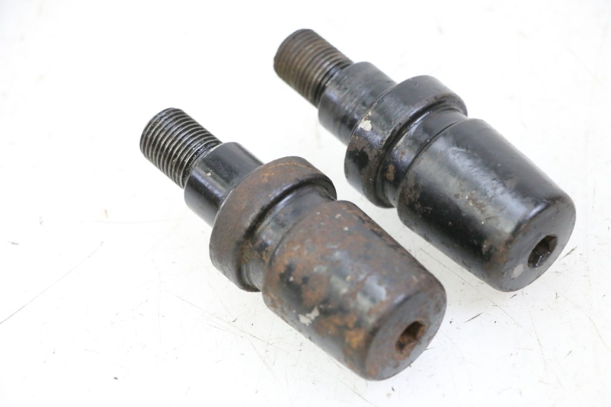 photo de HANDLEBAR ENDS YAMAHA FJ 36Y 1100 (1984 - 1985) - Alternative perspective