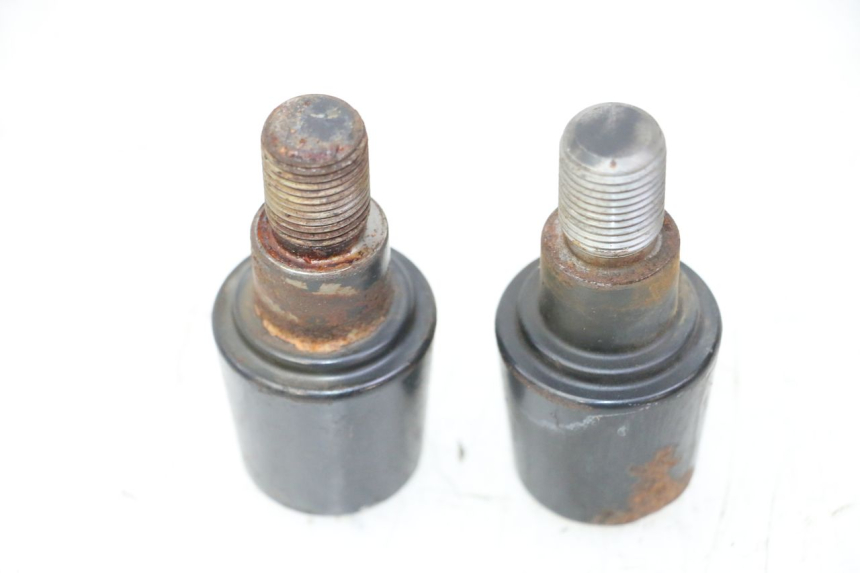 photo de HANDLEBAR ENDS YAMAHA FZ6 FAZER S2 600 (2007 - 2011) - Zoom on usage condition