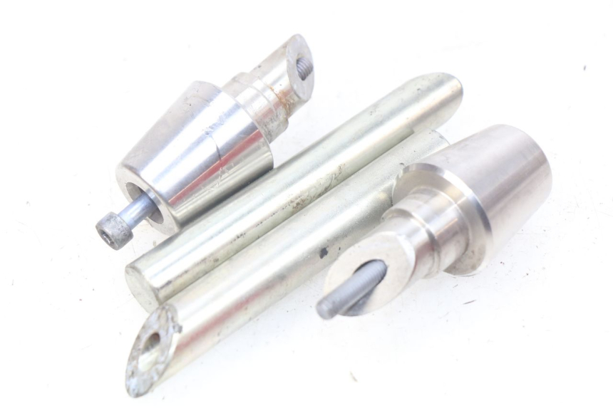 photo de HANDLEBAR END PEUGEOT GEOPOLIS 400 (2007 - 2013) - Alternative perspective