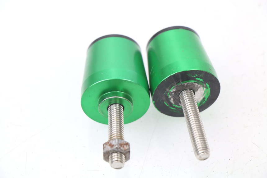 photo de HANDLEBAR ENDS SUZUKI GSF N BANDIT 600 (1996 - 1999) - Zoom on usage condition