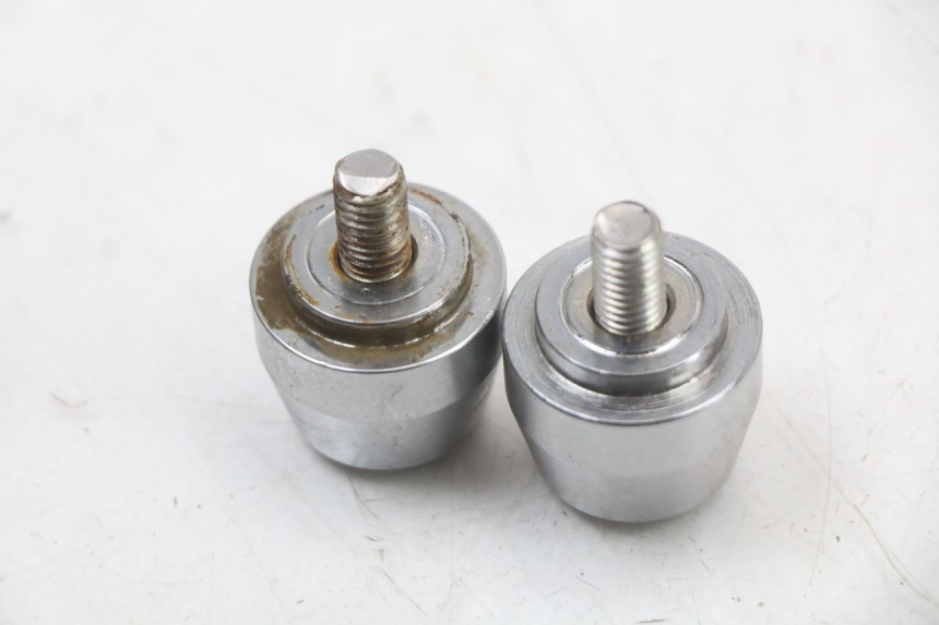 photo de HANDLEBAR ENDS KYMCO K-PW K-PIPE 50 (2012 - 2017) - Zoom on usage condition