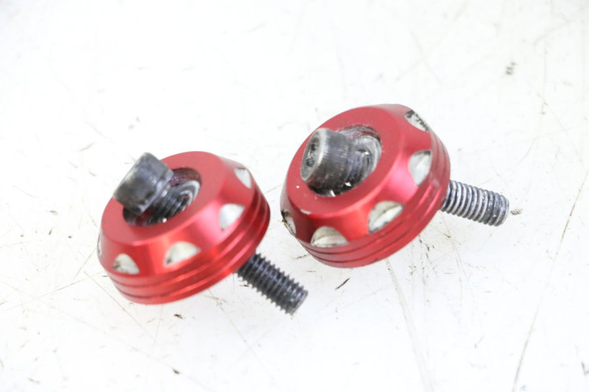 photo de HANDLEBAR ENDS KIDEN KD125-G 125 (2018 - 2022) - Zoom on usage condition