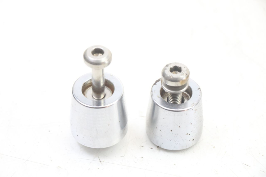 photo de HANDLEBAR ENDS KYMCO XCITING 500 (2007 - 2010) - Component detail